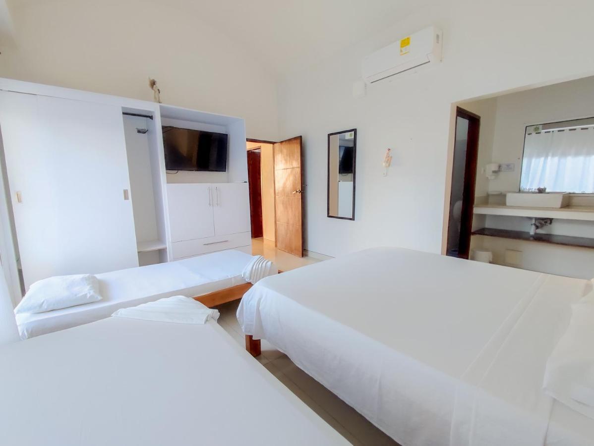 Hotel Portoalegre Coveñas Exteriör bild