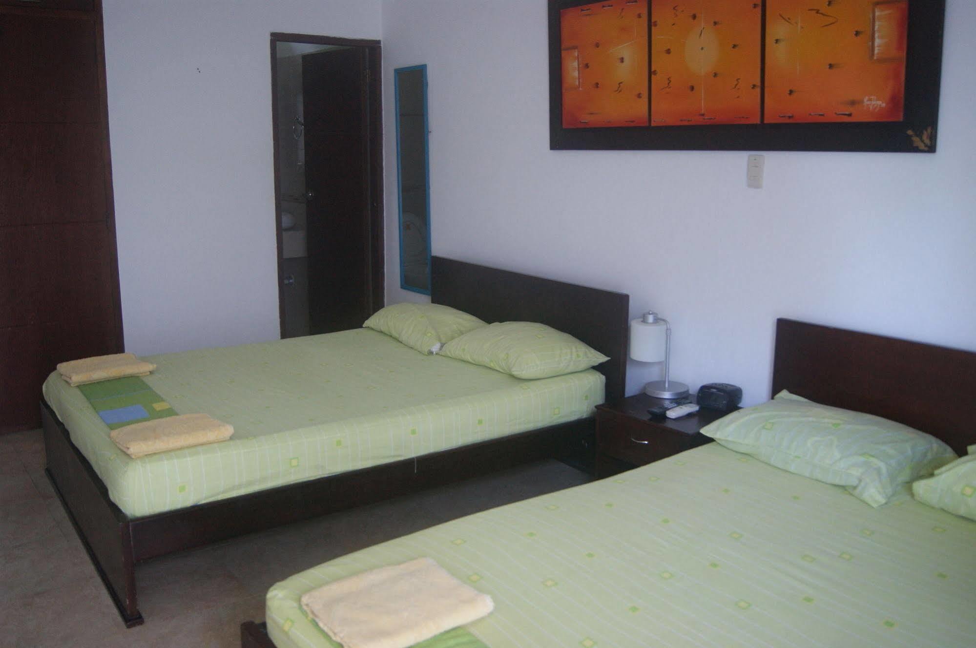 Hotel Portoalegre Coveñas Exteriör bild